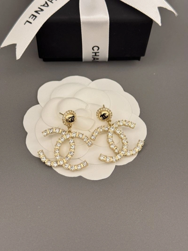Compact Chanel Earrings 232408