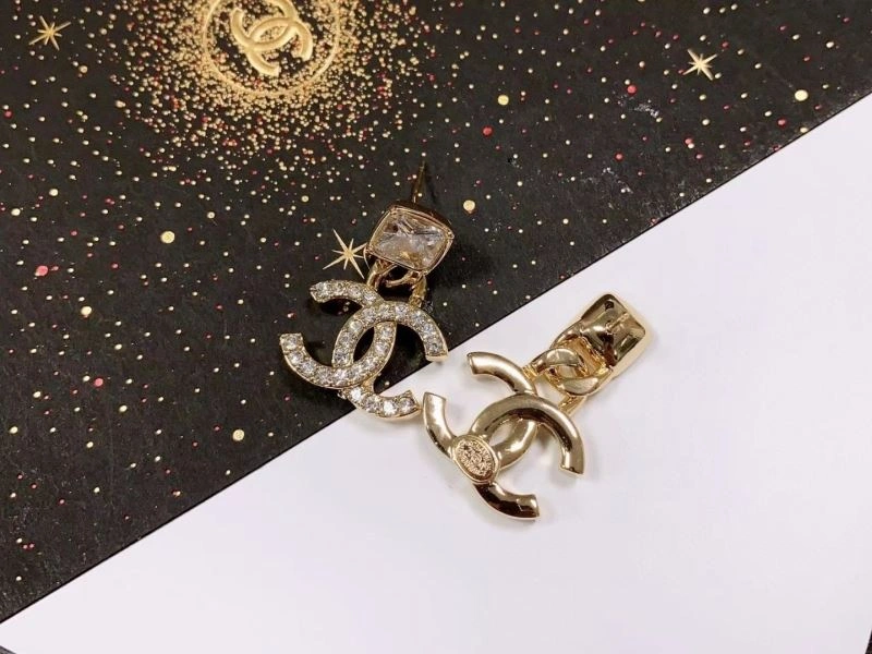 RelaxedFit Chanel Earrings 232278