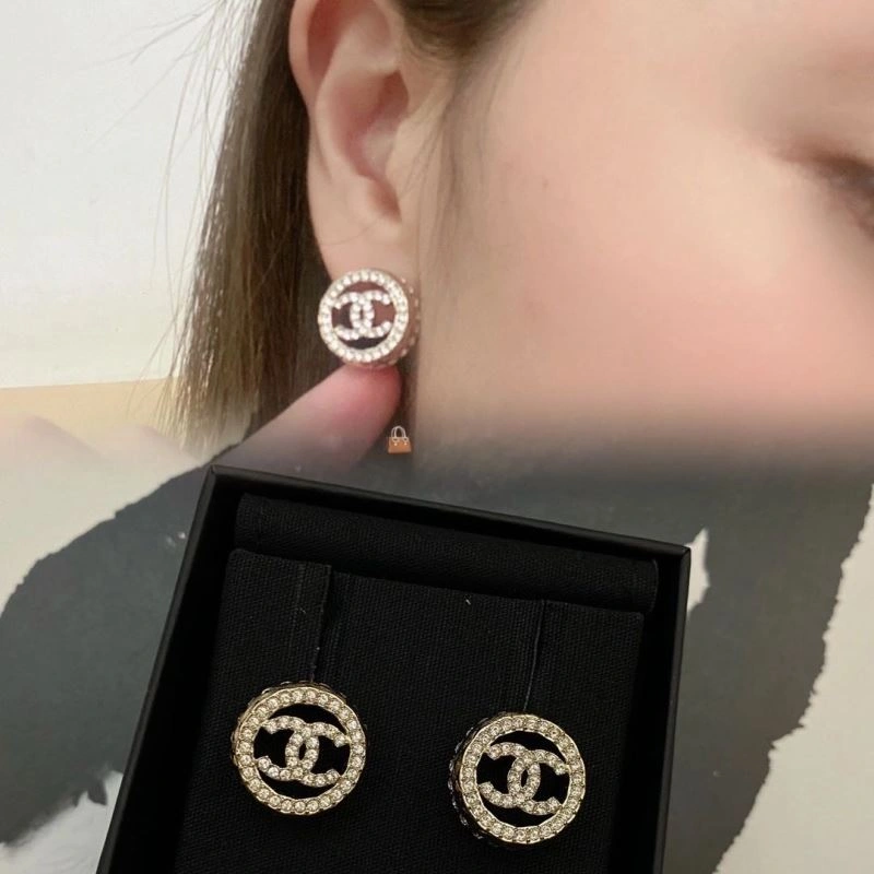 Durable Chanel Earrings 232259