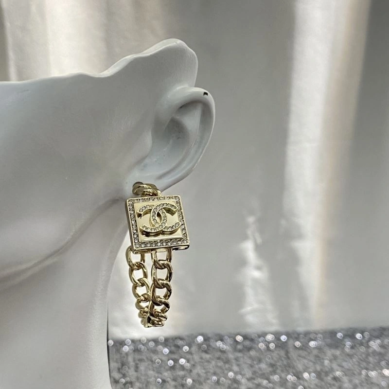 Chanel Earrings Modern 232248