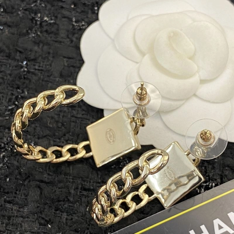 Chanel Earrings Modern 232248