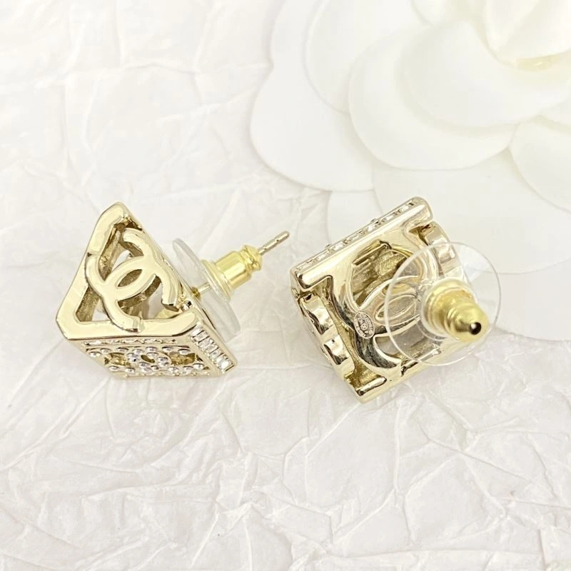 Chanel Earrings Minimalist 232231