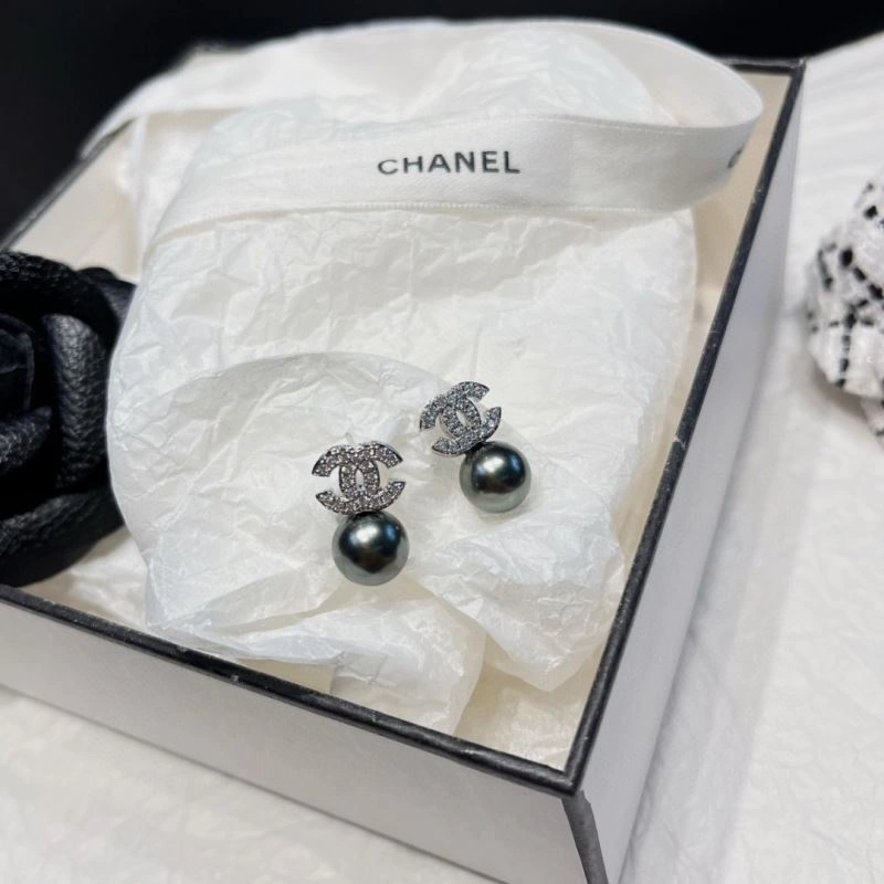 Breathable Chanel Earrings 232229