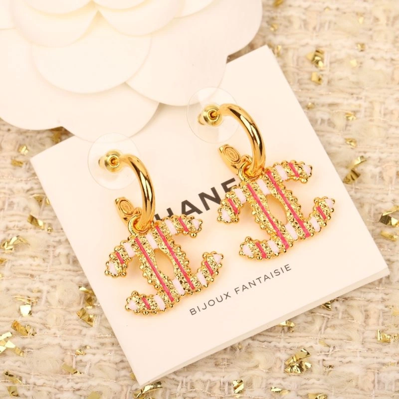 Sophisticated Chanel Earrings 232221