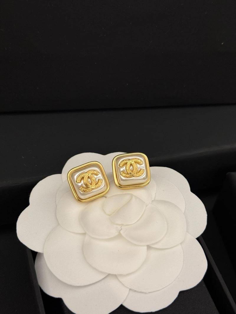 Chanel Earrings Packable 232284