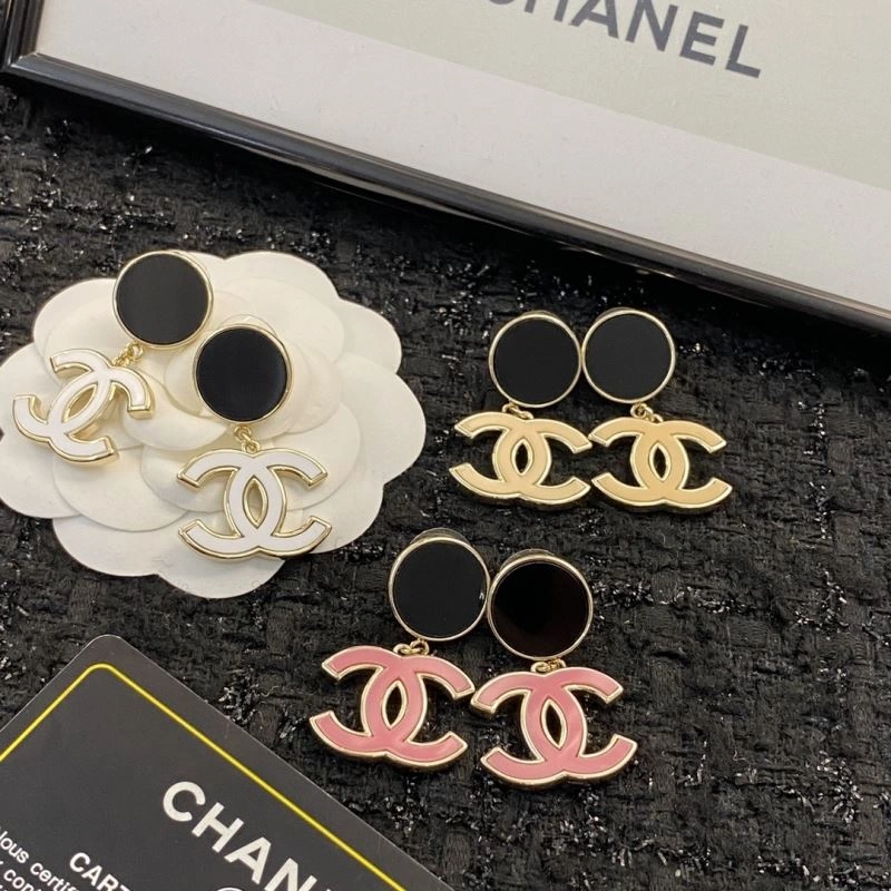 Chanel Earrings Elegant 232212