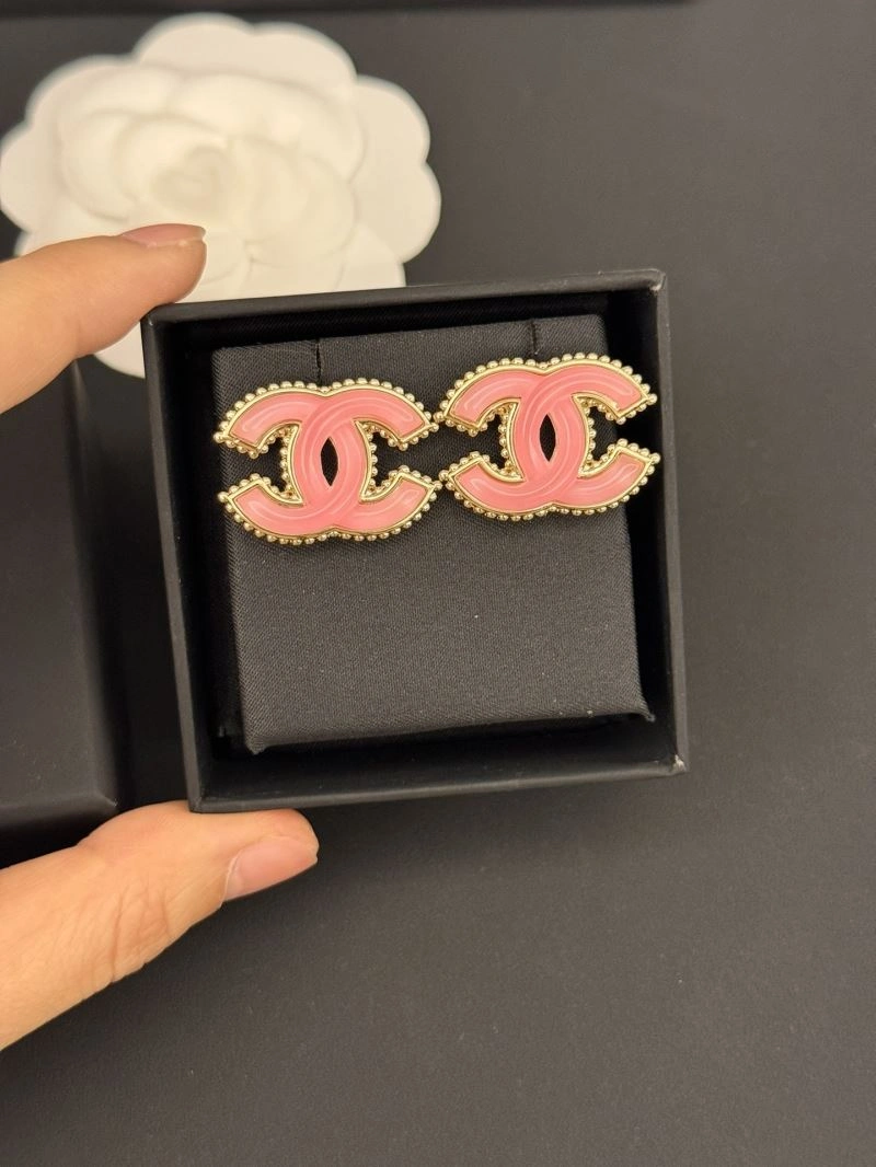 Comfortable Chanel Earrings 232293