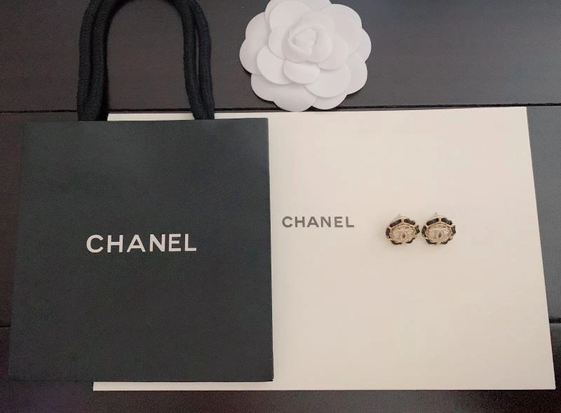 Chanel Earrings Popular 232206