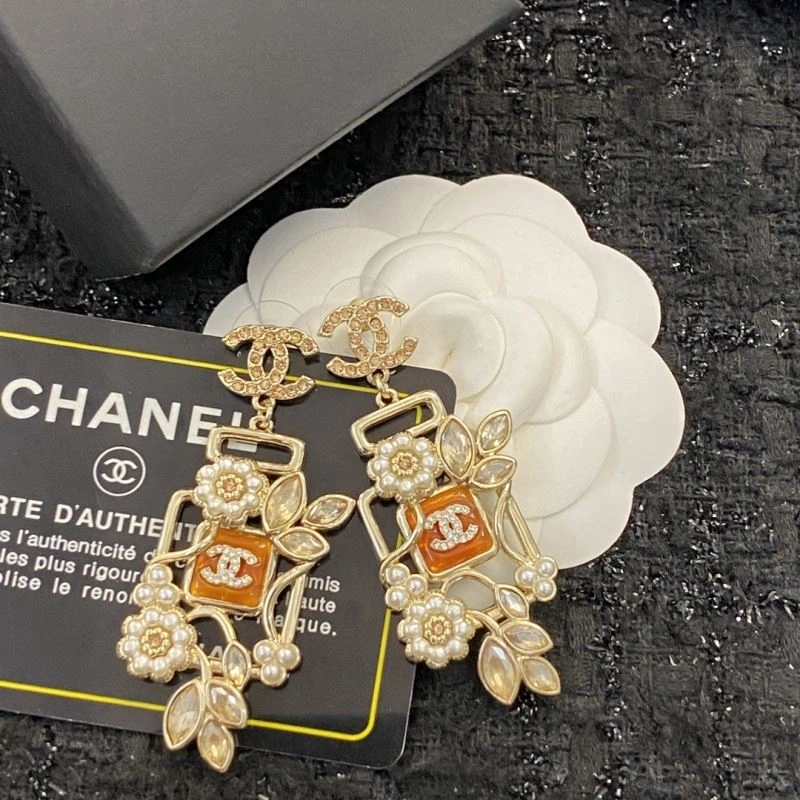 Sustainable Chanel Earrings 232213