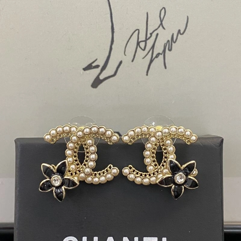 Soft Chanel Earrings 232201