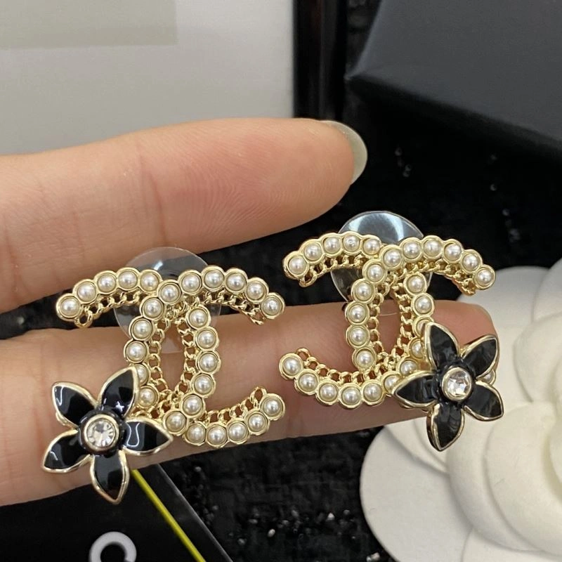 Soft Chanel Earrings 232201