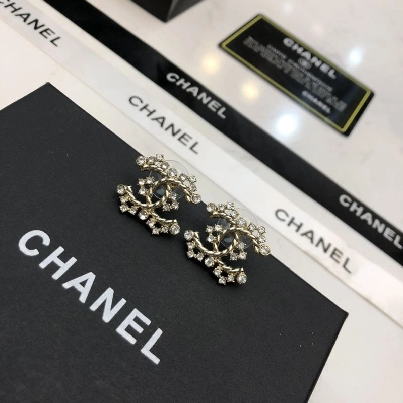 Chanel Earrings Comfortable 232203