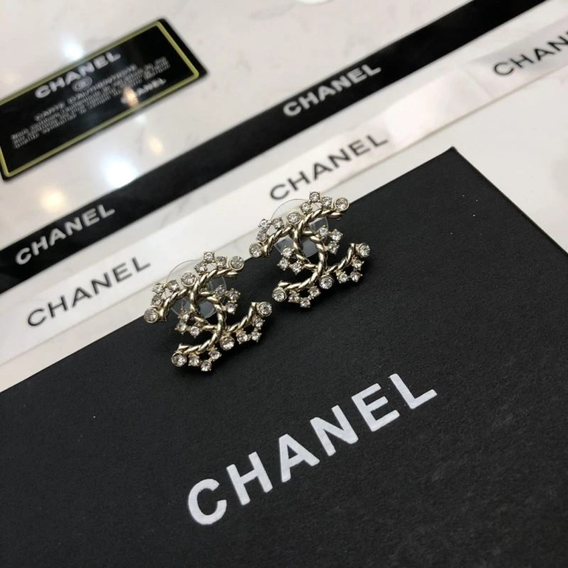 Chanel Earrings Comfortable 232203