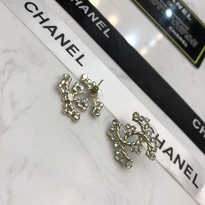 Chanel Earrings Comfortable 232203