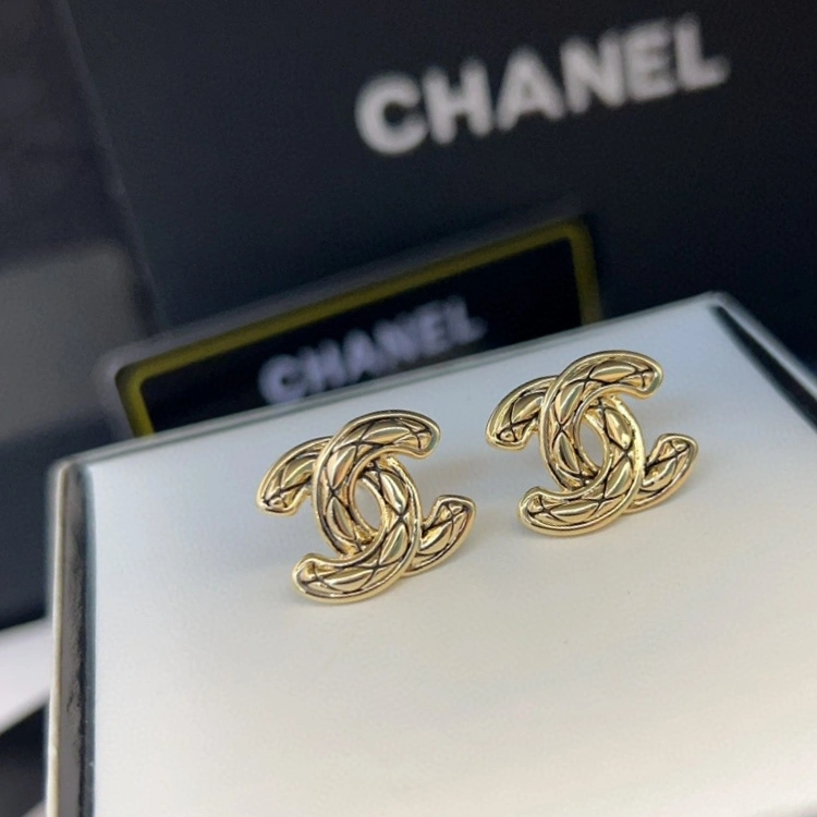 Chanel Earrings FreshLook 232200