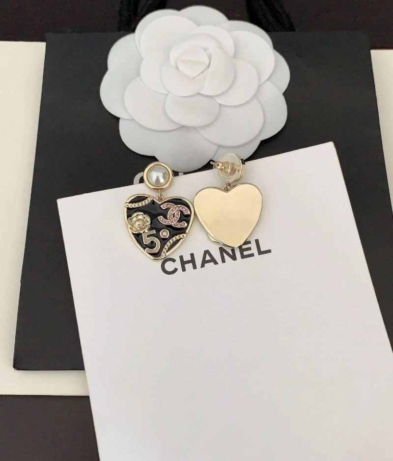 Vibrant Chanel Earrings 232198