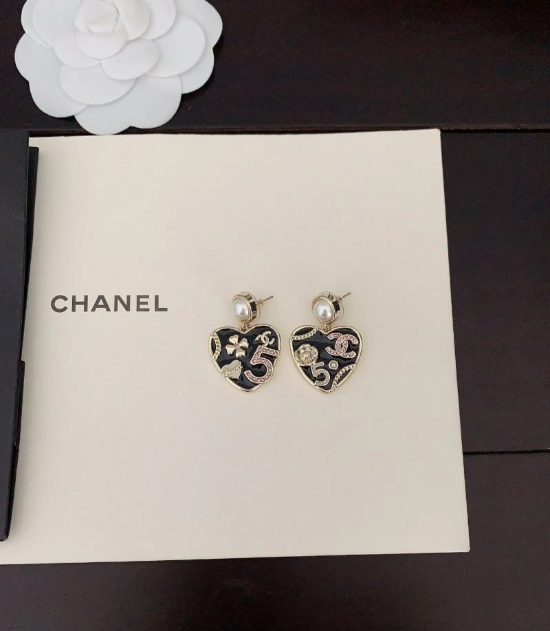 Vibrant Chanel Earrings 232198
