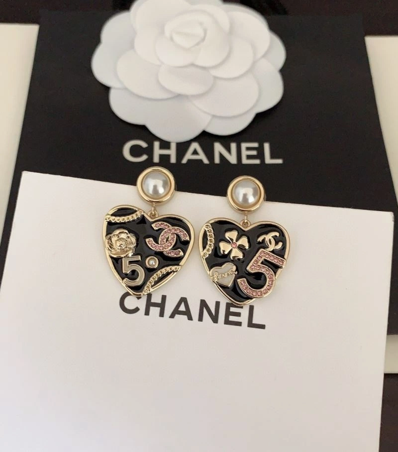 Vibrant Chanel Earrings 232198