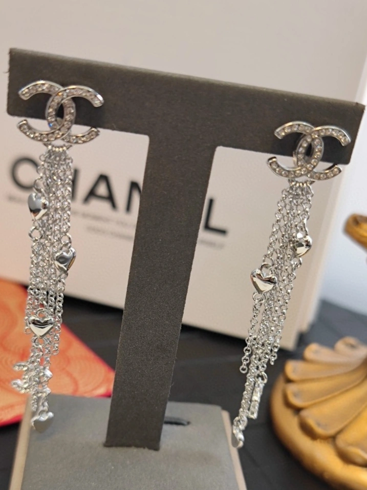 HighQuality Chanel Earrings 232227