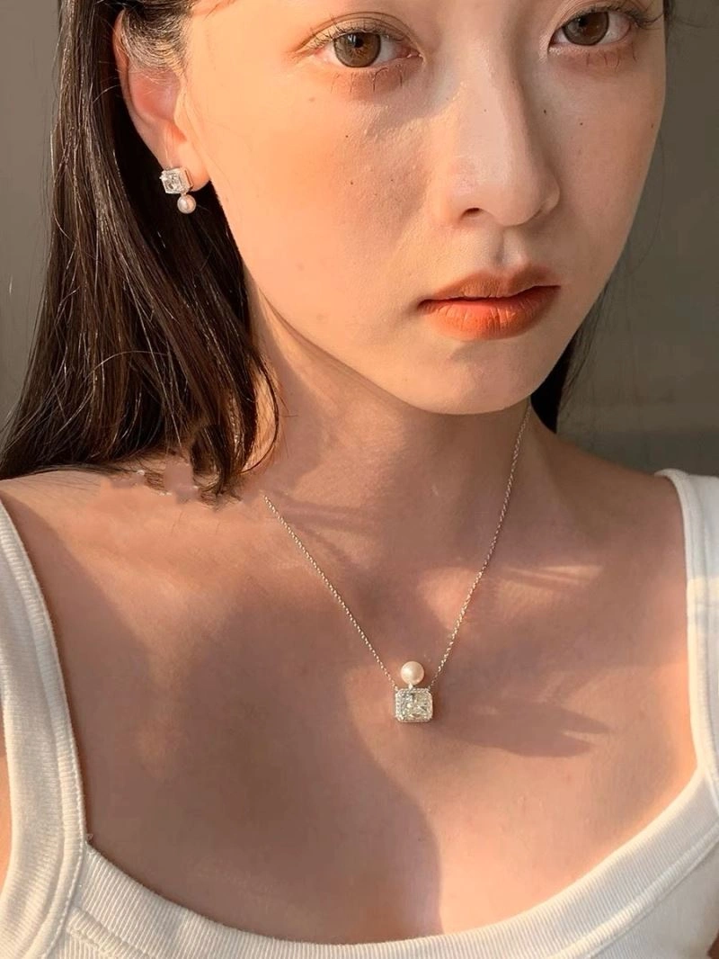 Chanel Earrings ZeroBulk 232187