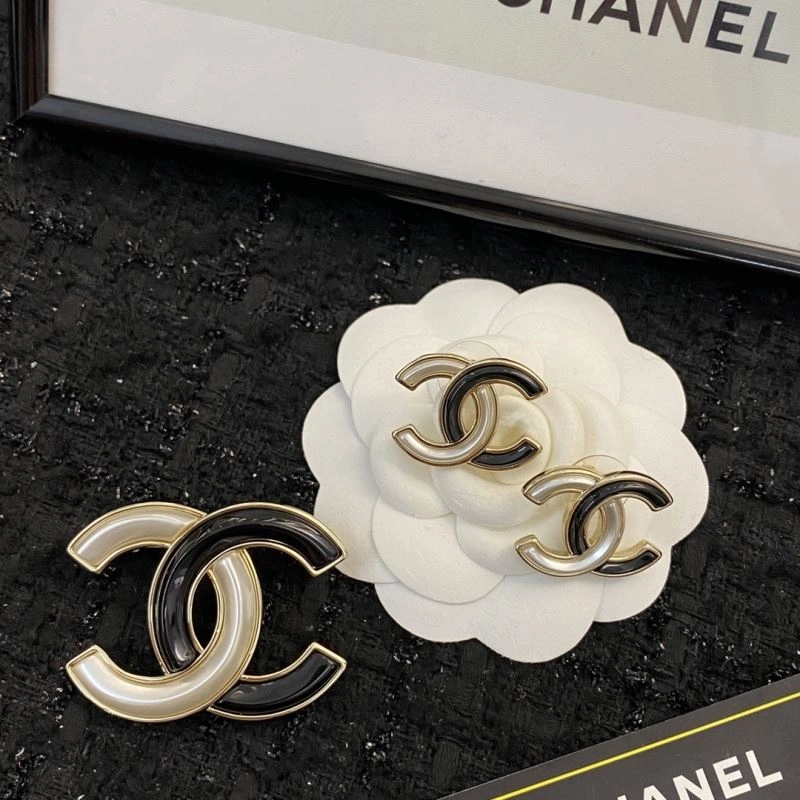 Chanel Earrings SportInspired 232182