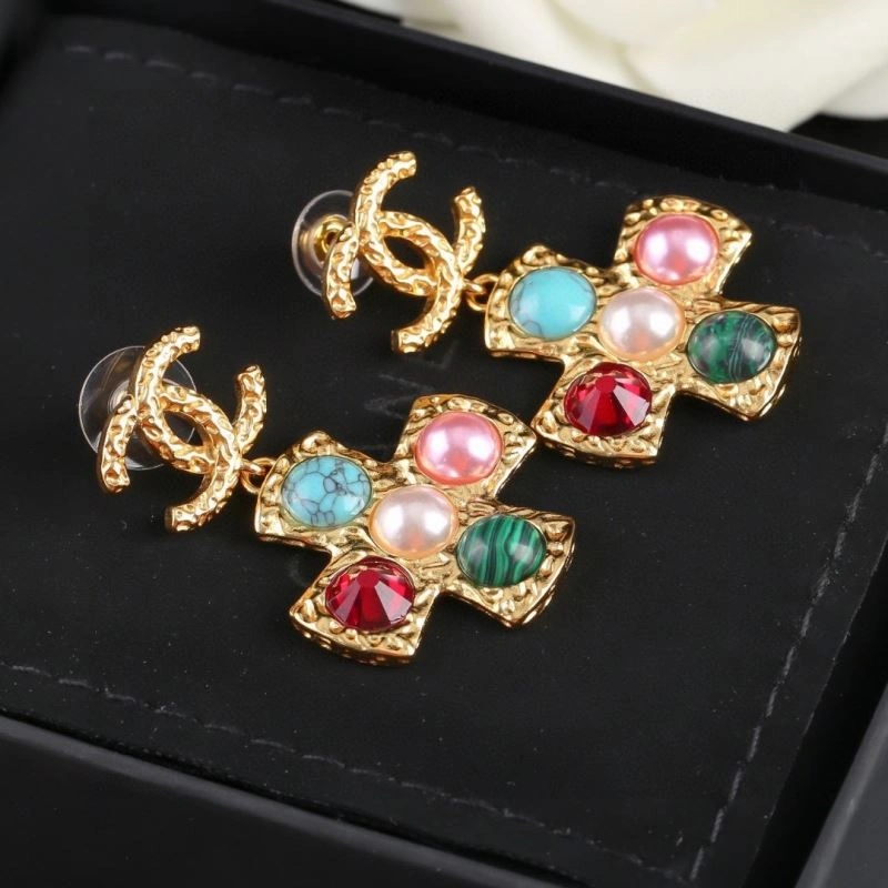 Chanel Earrings Snug 232204