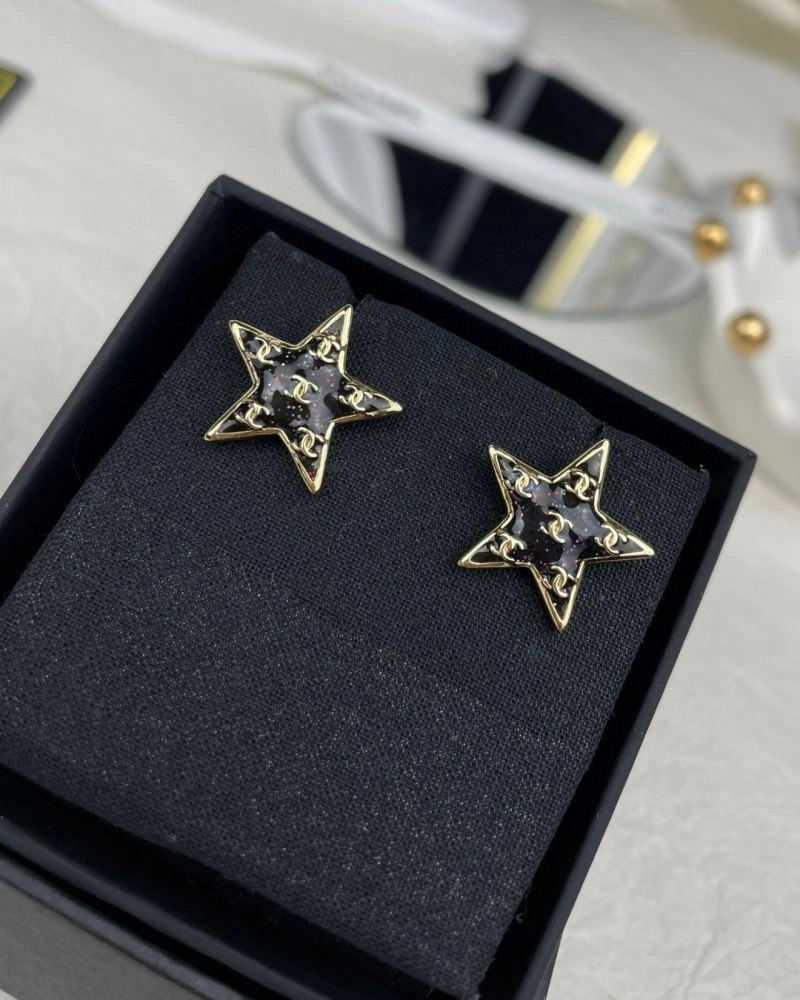 Sporty Chanel Earrings 232165