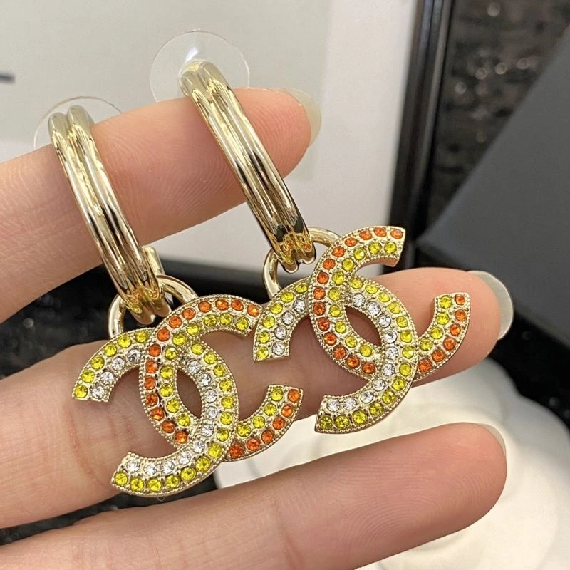 Sustainable Chanel Earrings 232177