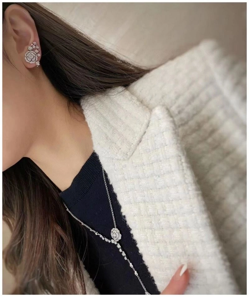 Tailored Chanel Earrings 232159