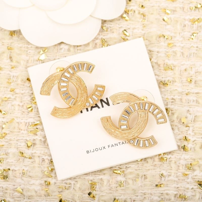 HighPerformance Chanel Earrings 232164
