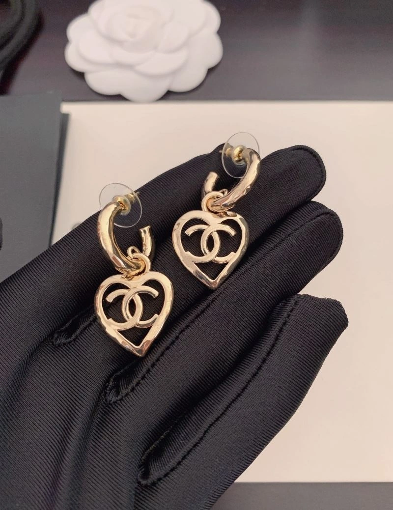 Seasonal Chanel Earrings 232151