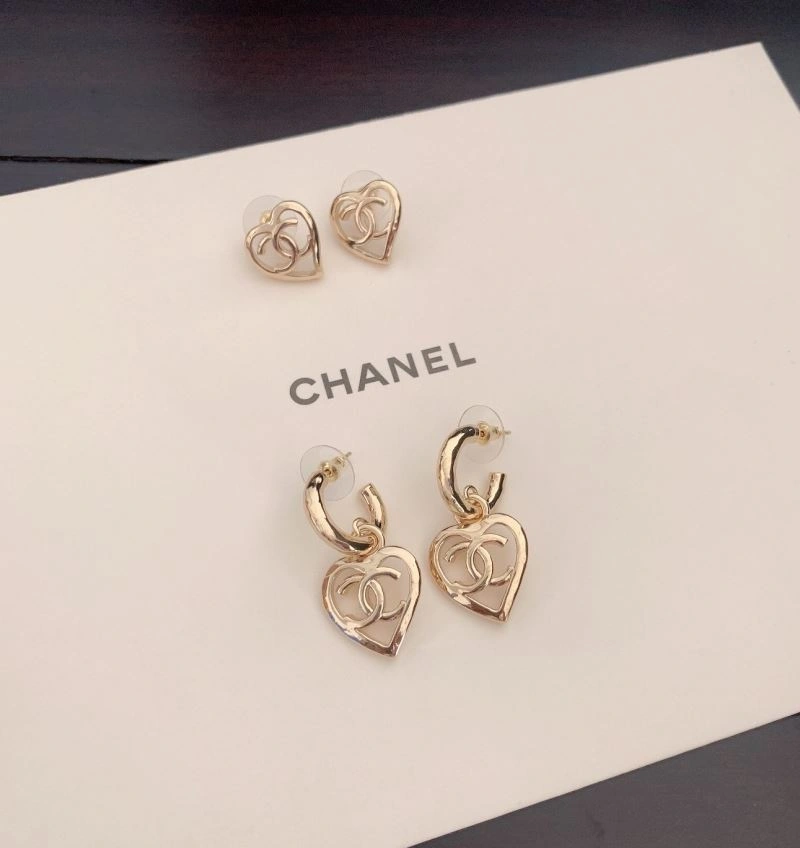 Seasonal Chanel Earrings 232151