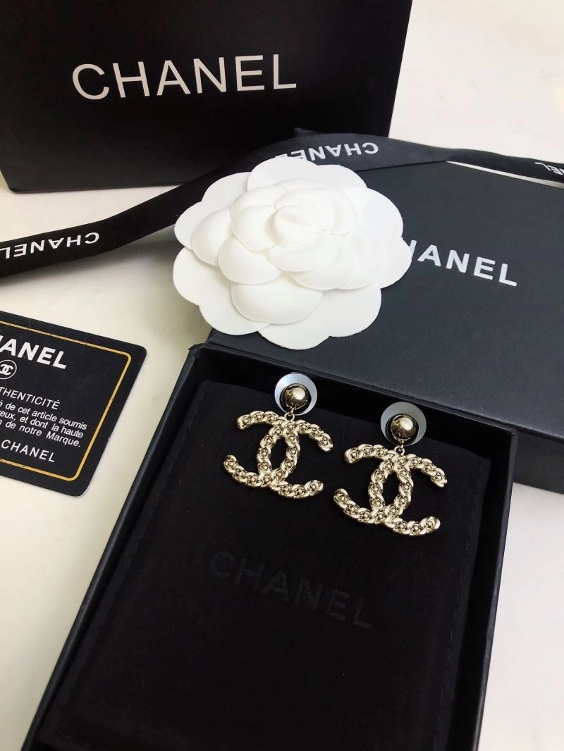 Timeless Chanel Earrings 232158