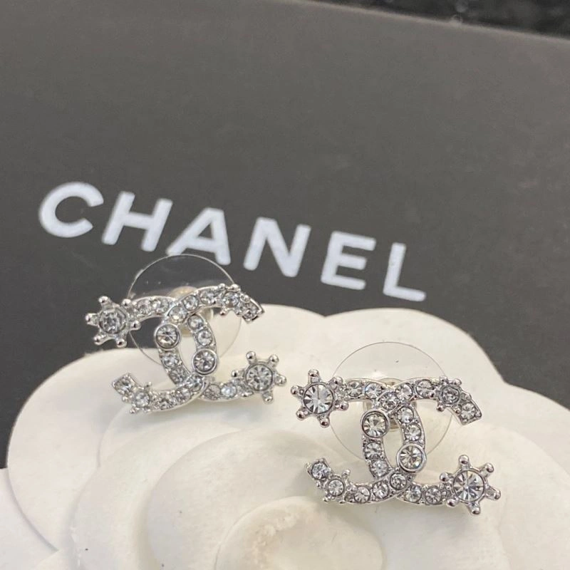 Chanel Earrings Breathable 232215