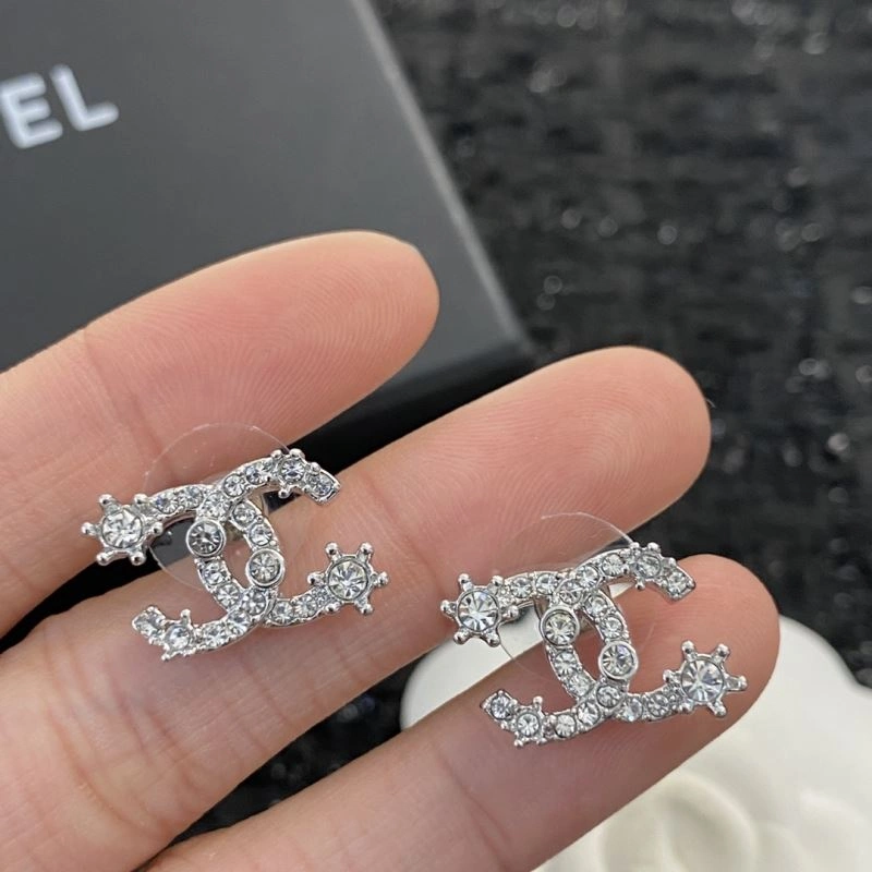 Chanel Earrings Breathable 232215