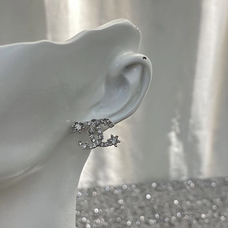 Chanel Earrings Breathable 232215