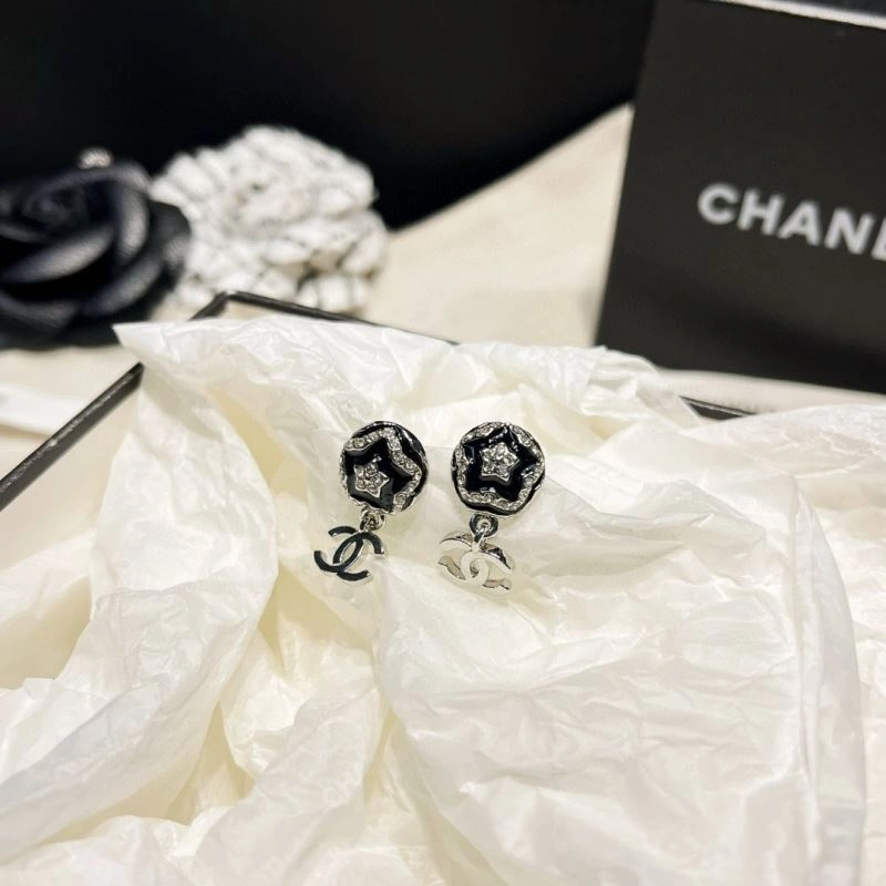 Cozy Chanel Earrings 232148