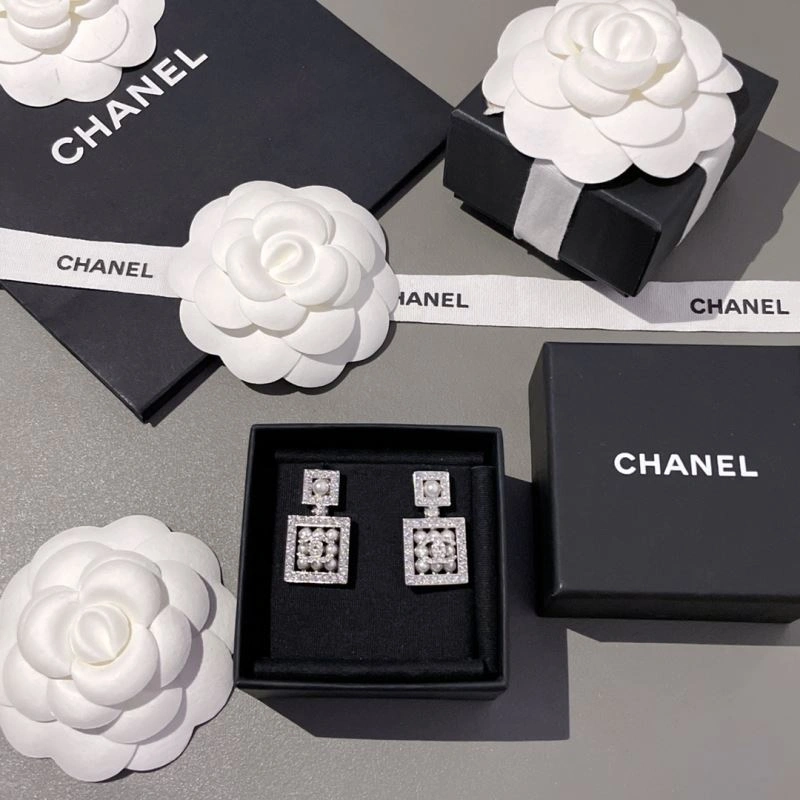 Chanel Earrings MultiPurpose 232157
