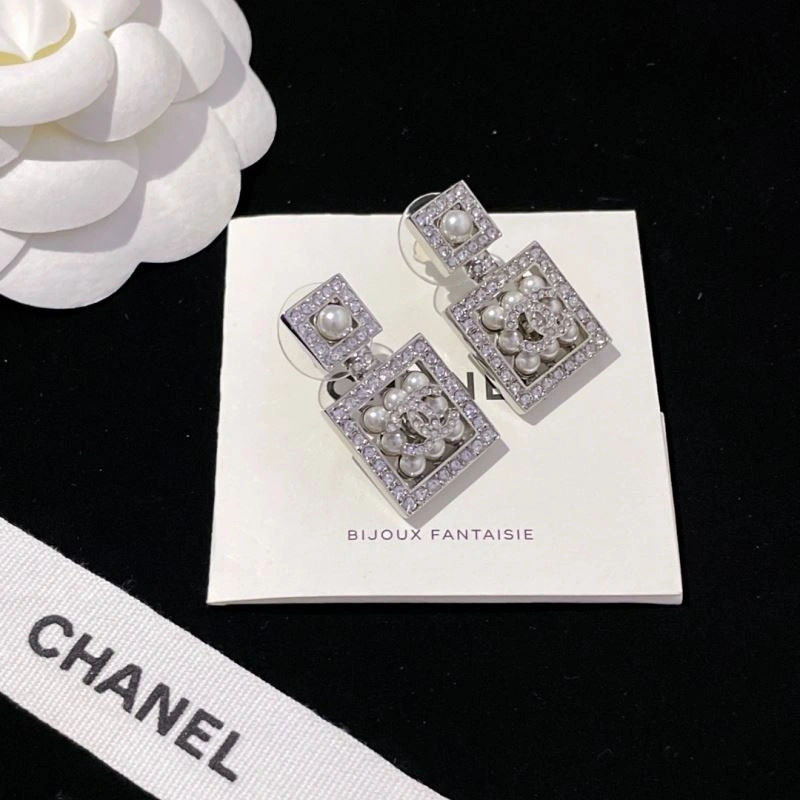 Chanel Earrings MultiPurpose 232157