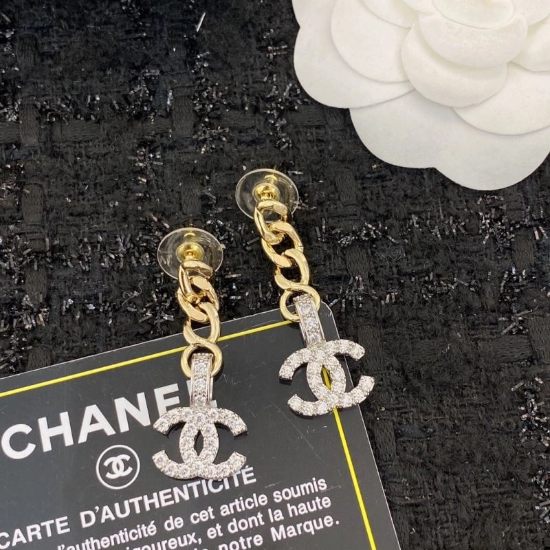 Bright Chanel Earrings 232186