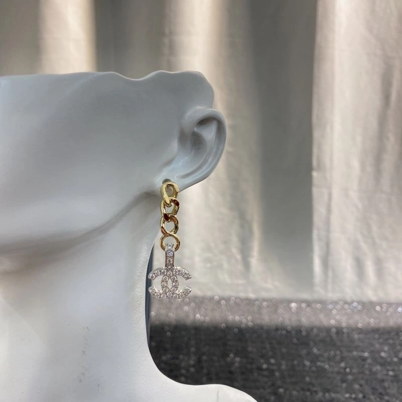 Bright Chanel Earrings 232186