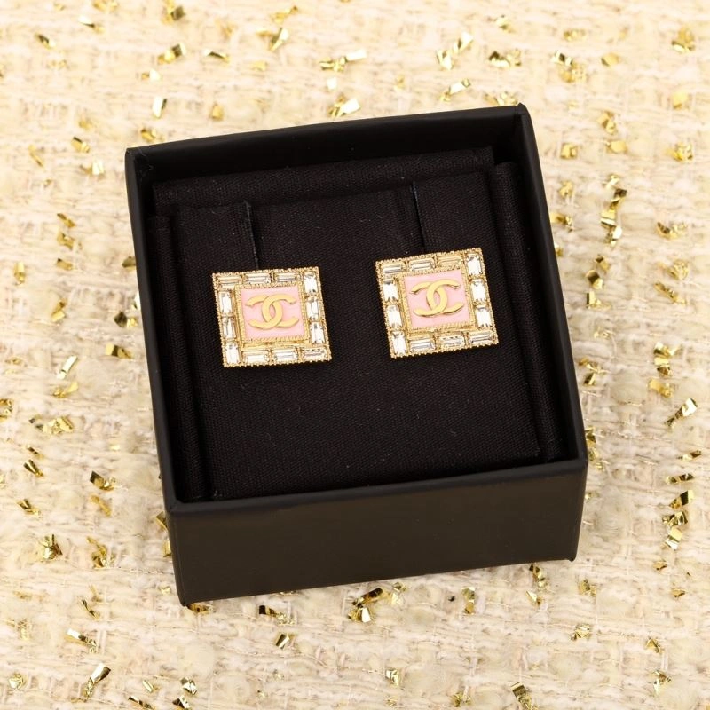 Sporty Chanel Earrings 232152