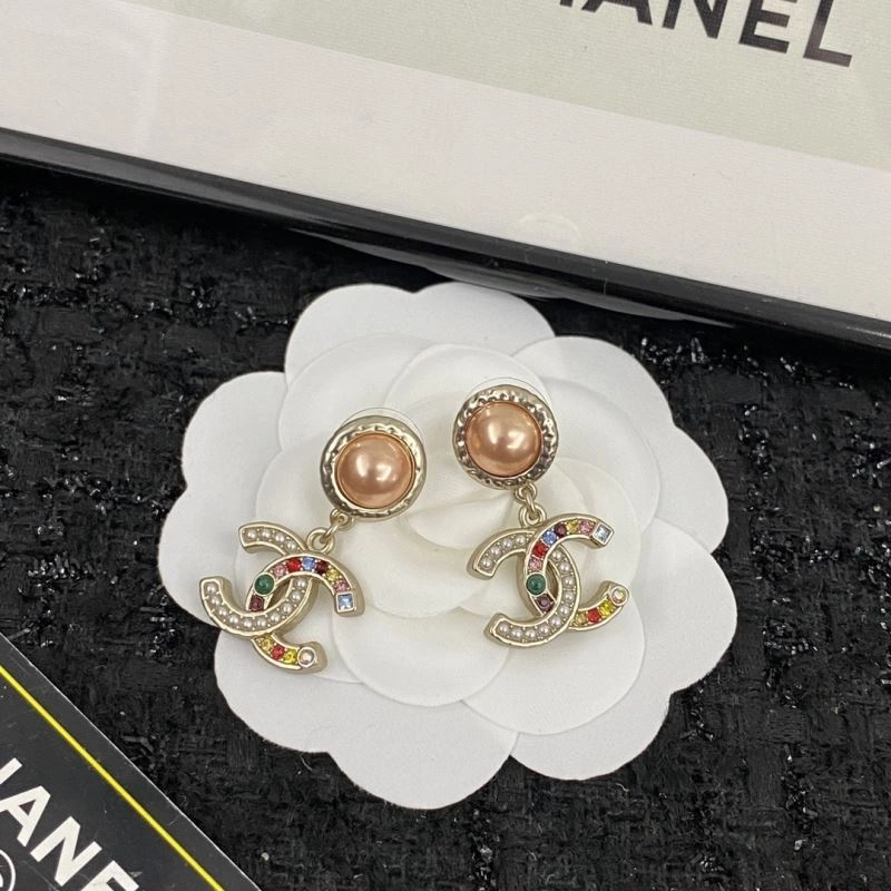 Chanel Earrings Modern 232133