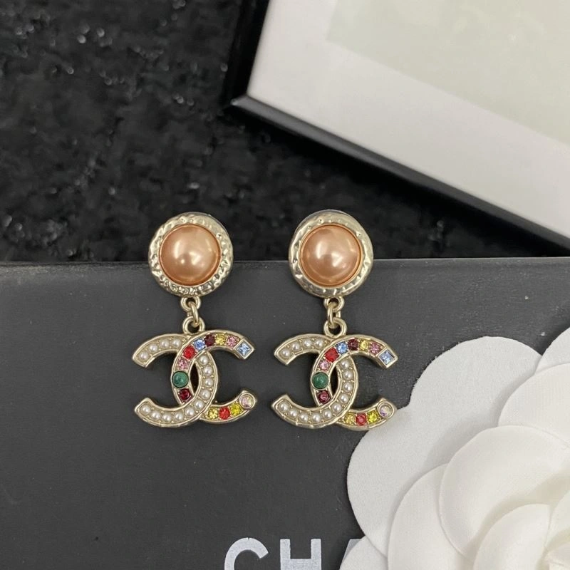 Chanel Earrings Modern 232133
