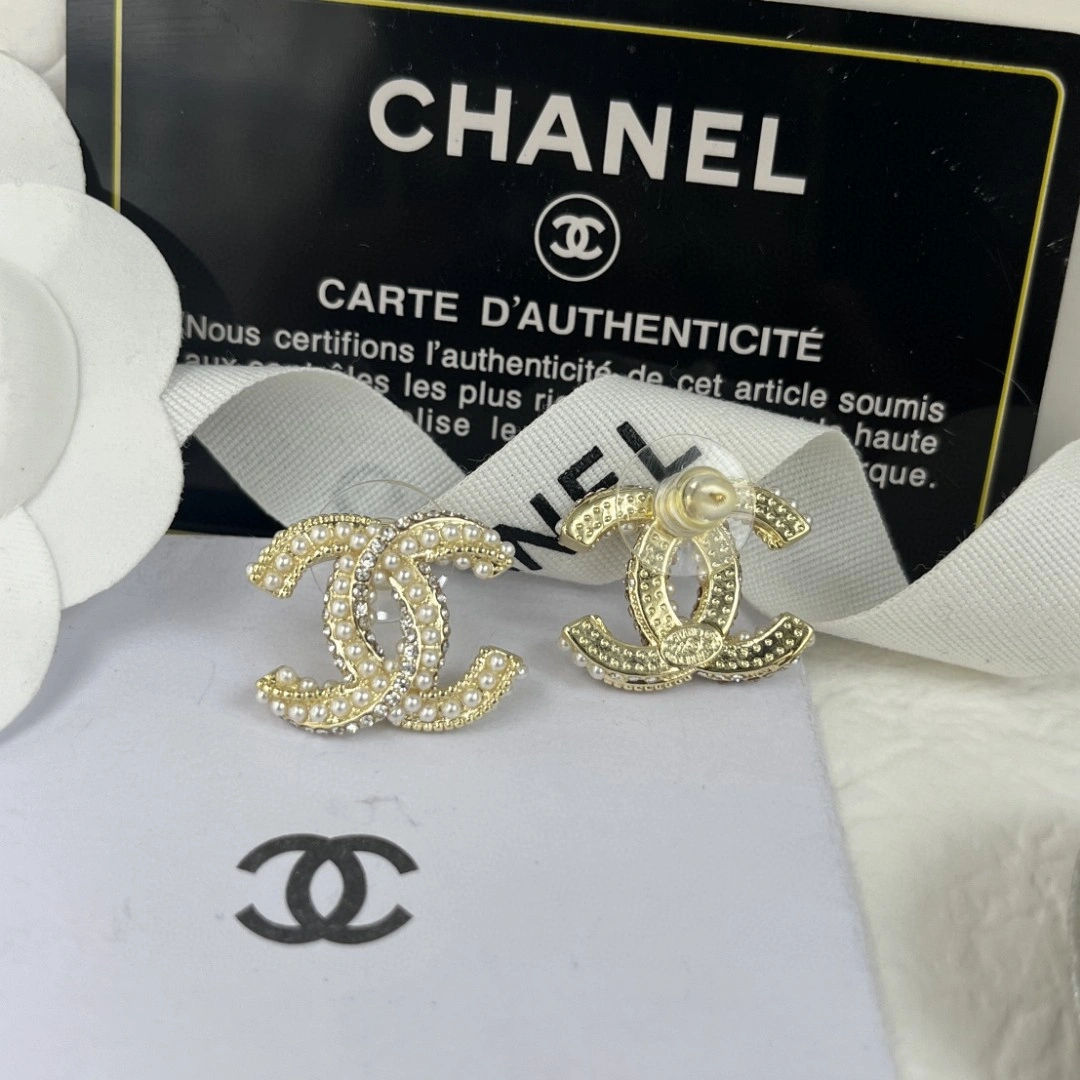 Chanel Earrings TimelessDesign 232147