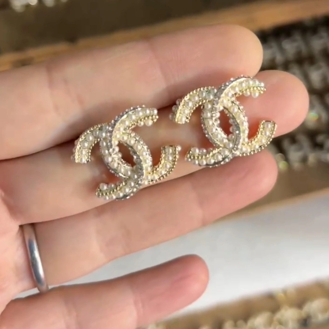 Chanel Earrings TimelessDesign 232147