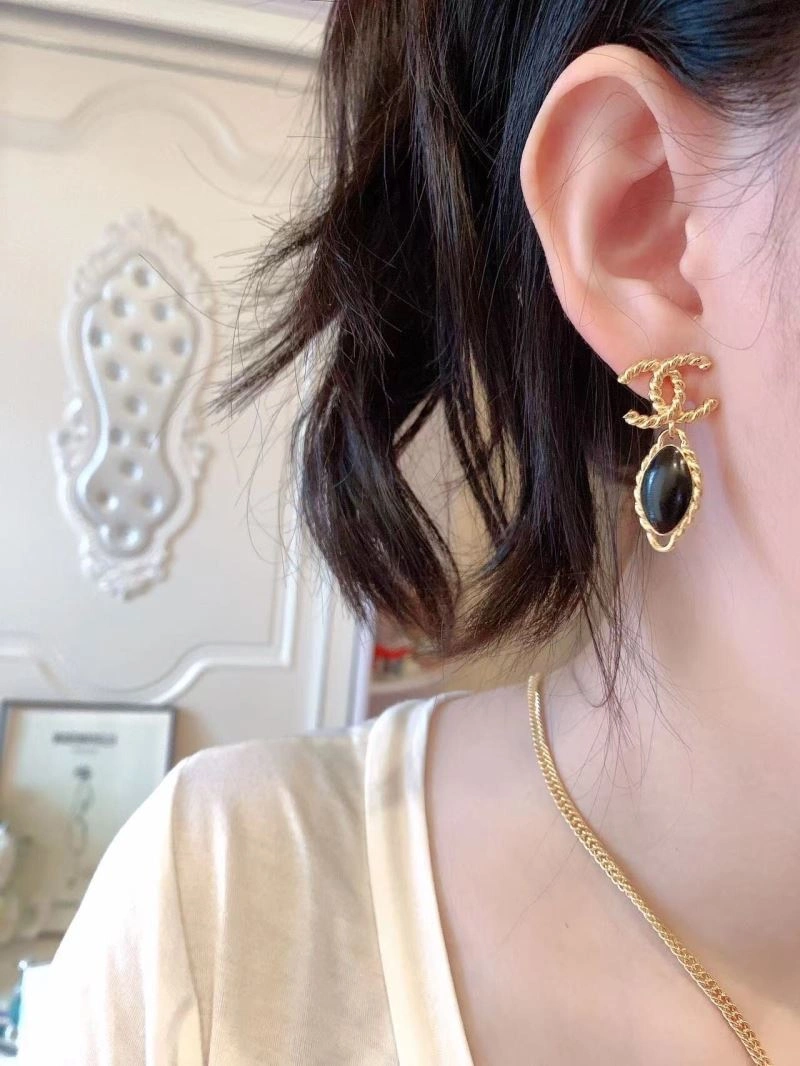 Durable Chanel Earrings 232224