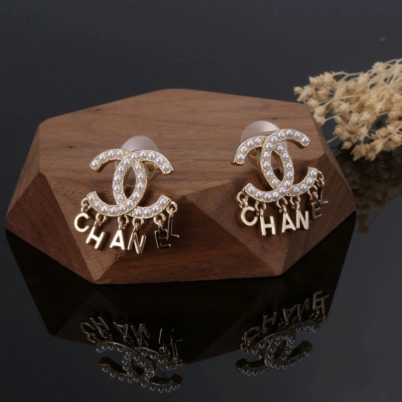 Chanel Earrings Durable 232144