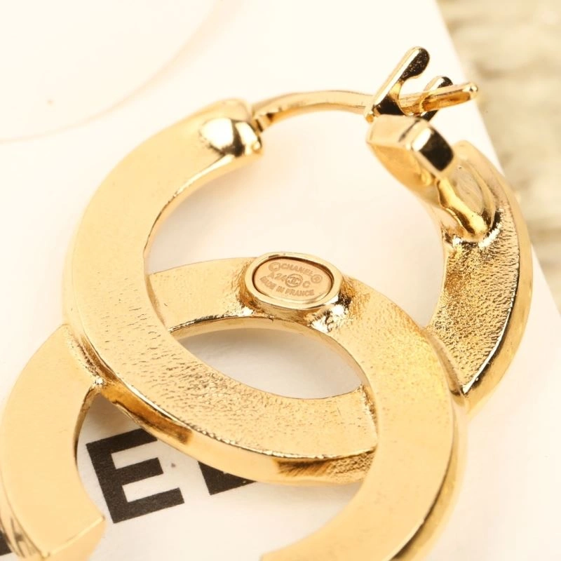 Chanel Earrings Durable 232216