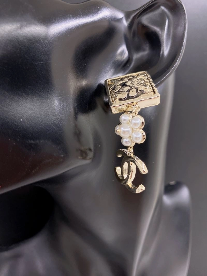WaterResistant Chanel Earrings 232162